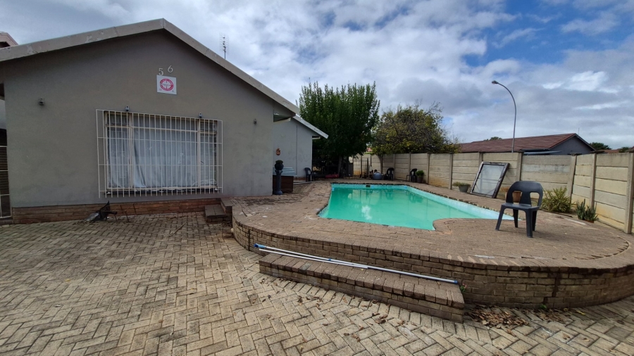 4 Bedroom Property for Sale in Fauna Free State